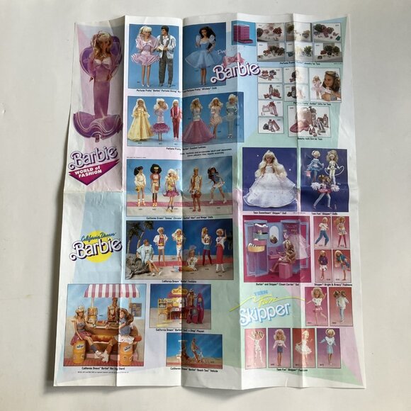 1980s Barbie World of Fashion Brochures Plus Wedding & Fun Fashion Pictures - Picture 10 of 12